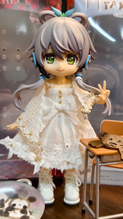 洛天依 12分可动人偶 公式服款