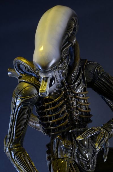 异形 – 1/4 比例可动人偶 – 1979 异形