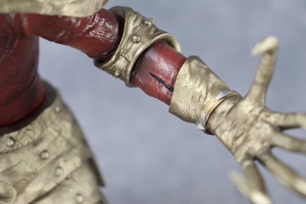 1/6特摄系列：异次元超人 艾斯杀手