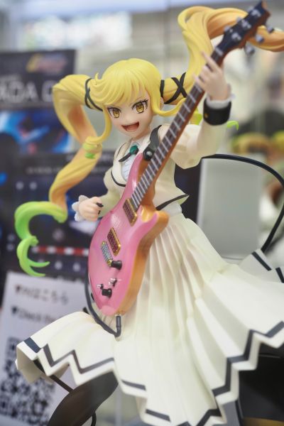 Lucrea 摇滚乃是淑女的爱好 铃之宫莉莉纱