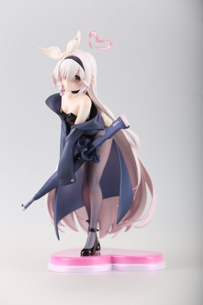 蔚蓝档案 兔女郎 普拉娜