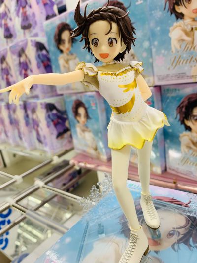 Luminasta 金牌得主 结束祈