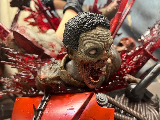 UPMCSM-02 链锯人 帕瓦