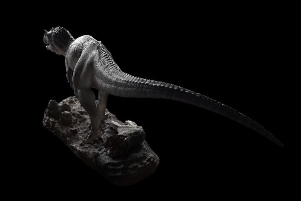 食蜥王龙2.0 （1:18比例）