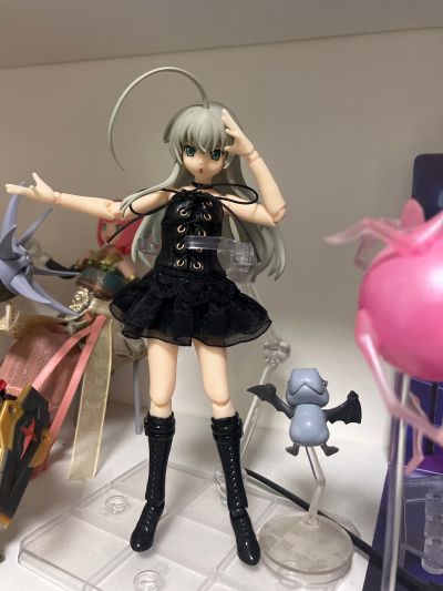 figma Styles 黑色紧身连衣裙