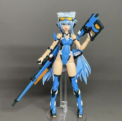 机甲少女 短剑 泳装