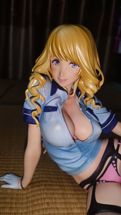 辣妹看守莉娜的M男化性教育指导 莉娜