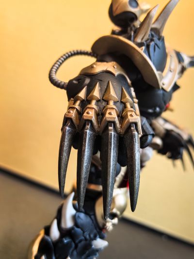 战锤40000 混沌星际战士 黑色军团 装备闪电爪的神选战士