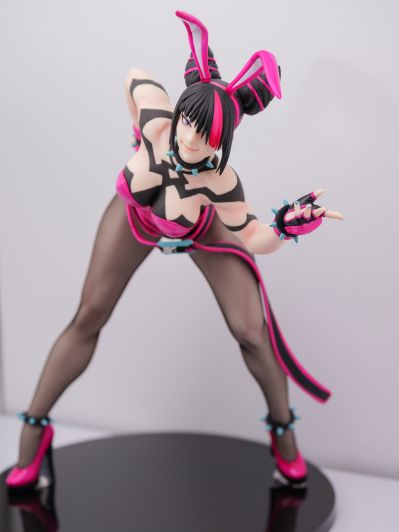 B-style 街霸 蛛俐 兔女郎