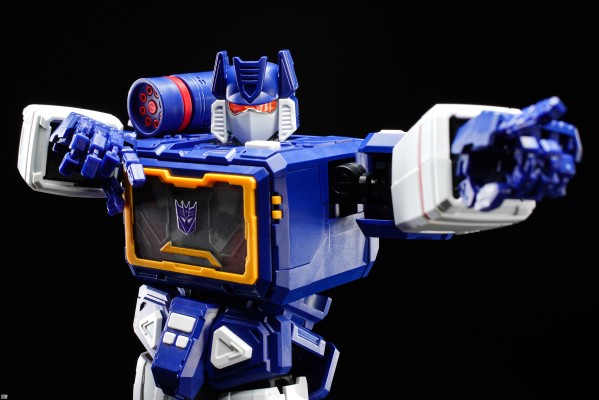 布鲁可变形金刚传奇版 声波