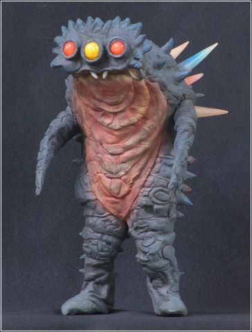 大怪兽系列 杰克奥特曼篇 “电波怪兽 彼肯” 少年Ric限定