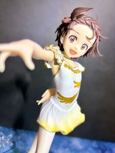 Luminasta 金牌得主 结束祈