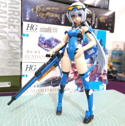 机甲少女 短剑 泳装