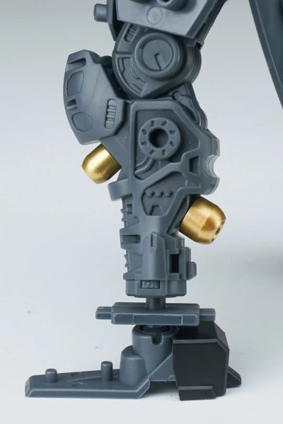 超动骑兵 兹克洛恩 144比例拼装模型