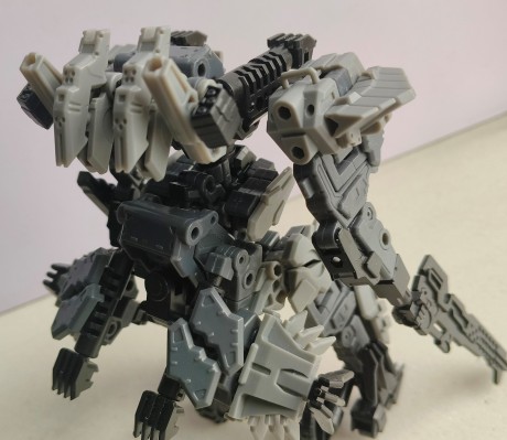 影子部队 EX01阿提拉ETZEL 与 EX02女妖HARPY