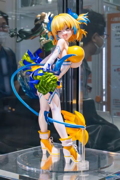 爆弹女孩 梅子 魅魔啦啦队服装