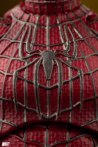 MAFEX 编号241 好邻居蜘蛛侠