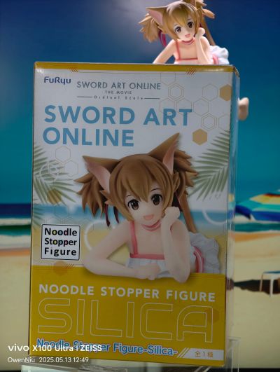 压泡面手办 剧场版 	刀剑神域：序列之争 西莉卡