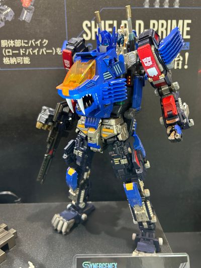 戴亚克隆 擎天柱 重装长牙狮形态