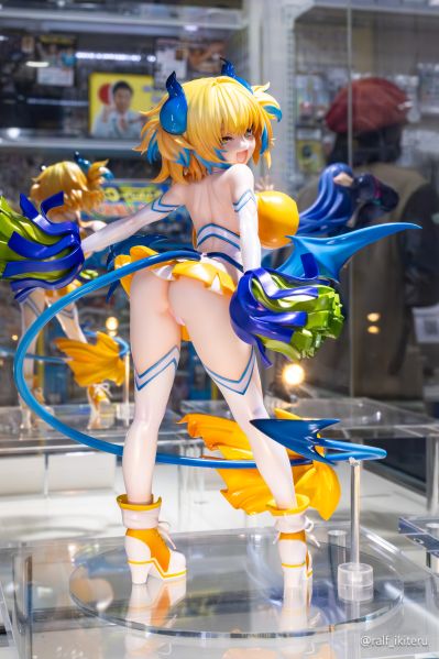 爆弹女孩 梅子 魅魔啦啦队服装