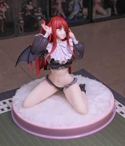 更衣人偶坠入爱河 喜多川海梦 利兹