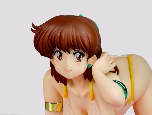 Dream Tech 超音战士 亚妮丝·法姆 回忆风格