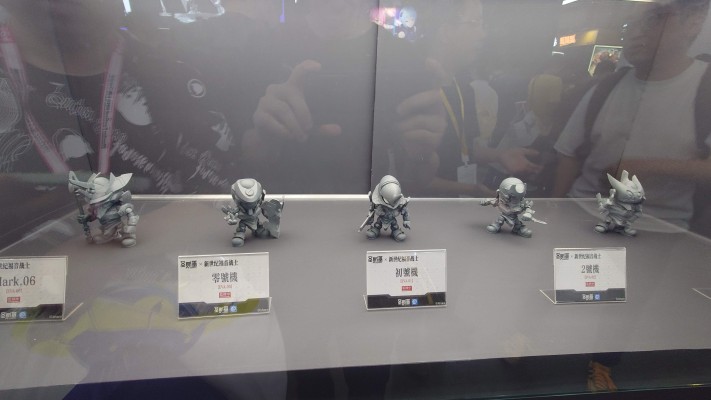 新世纪福音战士 超可动拼装盲盒