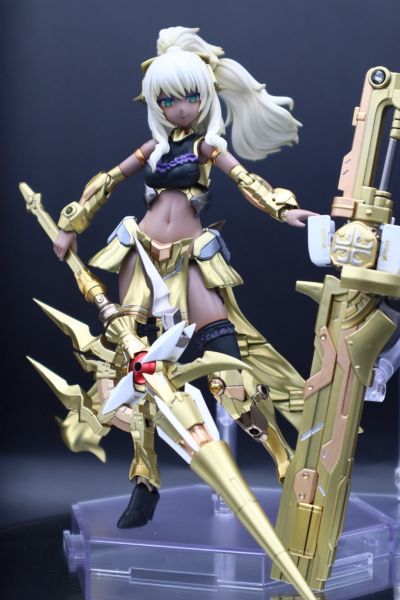 机甲少女 突伽 〈金色骑士〉