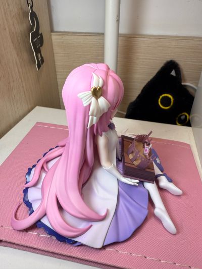 爱莉希雅 真我·人之律者手办 小不点律者