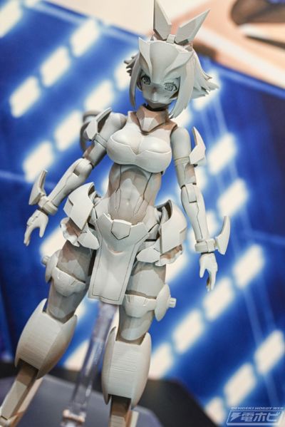 METAMOR VERSE 菲妮