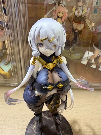 黄昏天空之炼金术士 爱丝卡