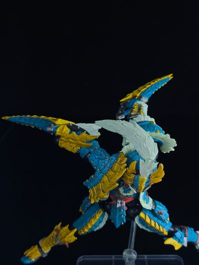 山口式转轮科技   怪物猎人系列  猎人男剑士 雷狼龙装 (新版)