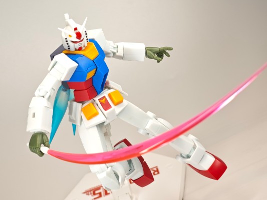 ROBOT魂＜机动战士系列＞ 机动战士高达 RX-78-2 高达 剧中版~ROBOT魂15周年纪念款~