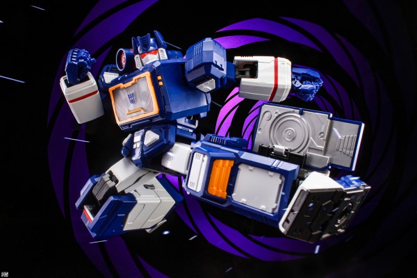 布鲁可变形金刚传奇版 声波