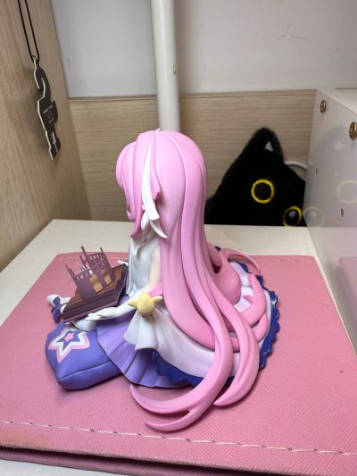 爱莉希雅 真我·人之律者手办 小不点律者