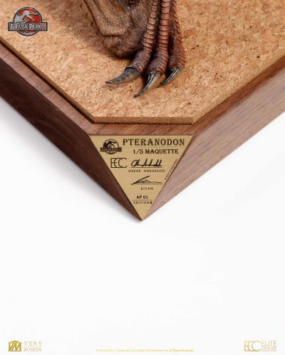 侏罗纪公园 3：翼龙道具复制品