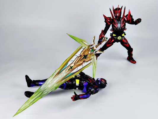 S.H.Figuarts  假面骑士灭 亚克毒蝎 大结局决战武器套装