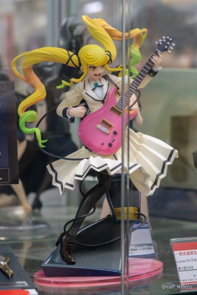 Lucrea 摇滚乃是淑女的爱好 铃之宫莉莉纱