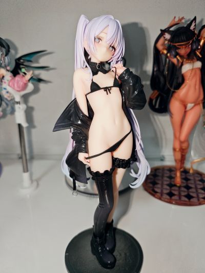 哥特少女的恶作剧 艾丝特尔