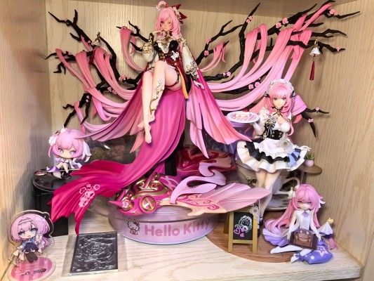 爱莉希雅 真我·人之律者手办 小不点律者