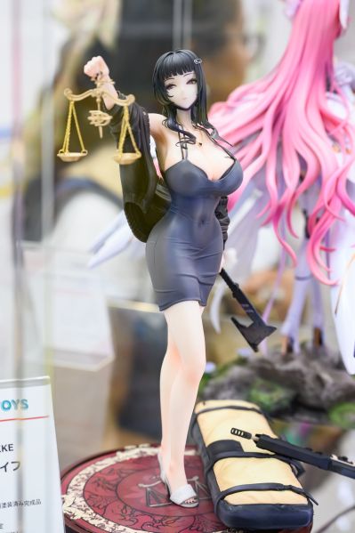 胜利女神：妮姬 D：杀手妻子