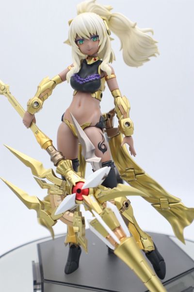 机甲少女 突伽 〈金色骑士〉