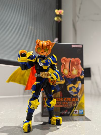 S.H.Figuarts 假面骑士南瓜杰克 火旺怪兽形态