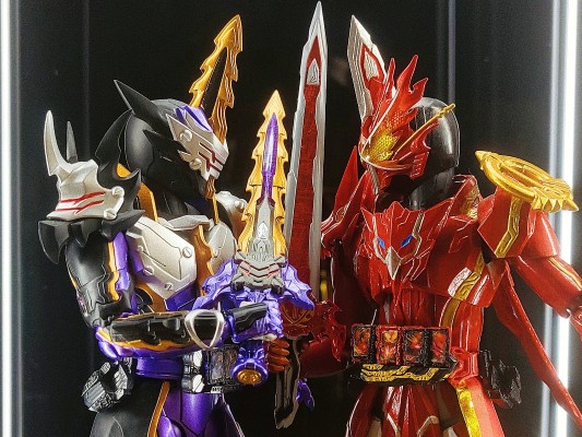 一番赏 S.H.Figuarts  假面骑士 A奖  假面骑士圣刃 勇气之龙 透明红