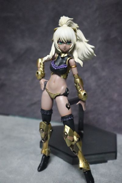 机甲少女 突伽 〈金色骑士〉