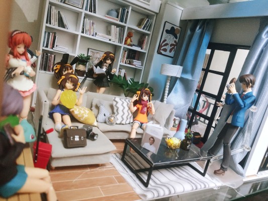 figma #36 凉宫春日的忧郁 朝比奈实玖榴 戦う服务生ver. 