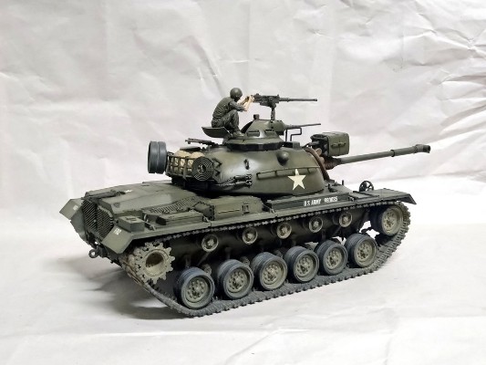 35120 1/35 美国 M48A3 巴顿 中型坦克