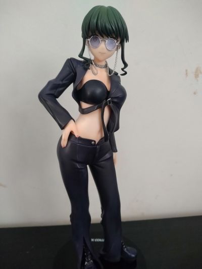 古立特宇宙 x ZOZOTOWN 黑衣系列 新条茜