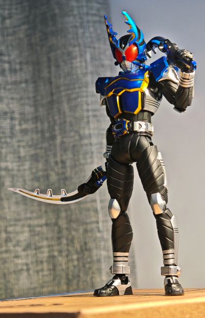 S.H.Figuarts（真骨雕制法） 假面骑士钢斗王 骑士形态 真骨雕制法10周年纪念版