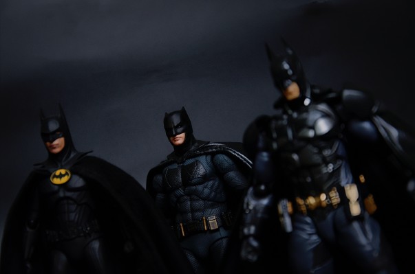 S.H.Figuarts  电影闪电侠 蝙蝠侠